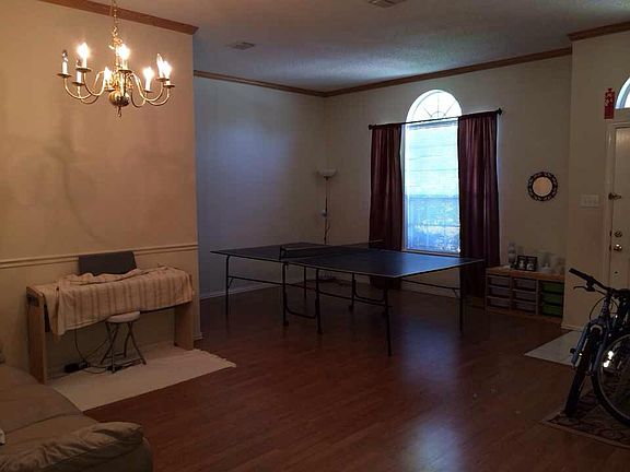 4th image of 4412 Pearl Ct