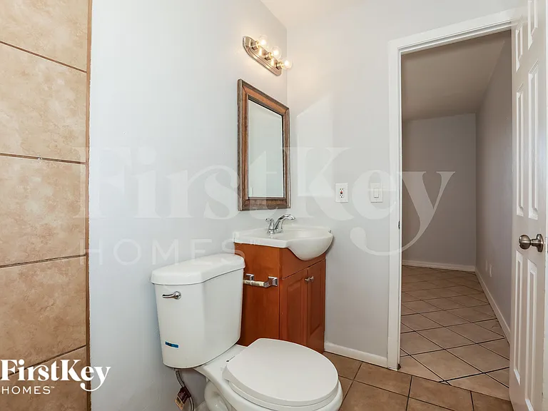 4739 E Sunland Ave — Photo 11