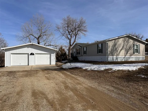 328 Kennedy Ave, Ekalaka, MT 59324