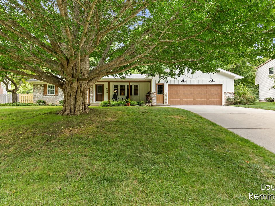 1st image of 6565 Tanglewood Dr SE