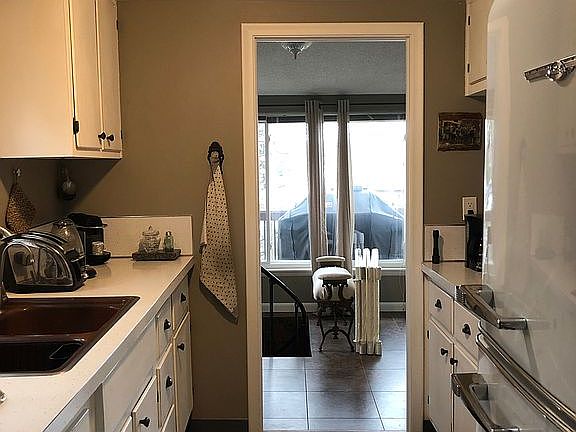 5th image of 14450 Bouchner Dr