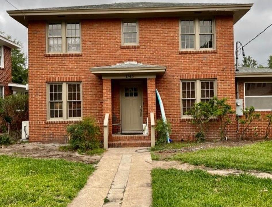 1st image of 1745 Belmonte Ave #1