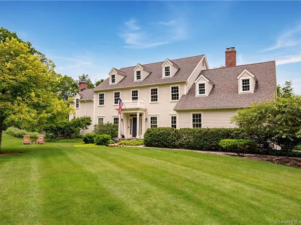 15 Sherwood Road, Ridgefield, CT 06877