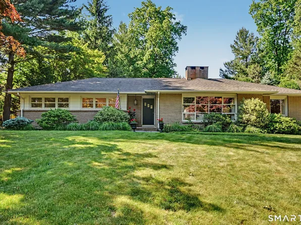 19 Crooked Trail, Norwalk, CT 06853