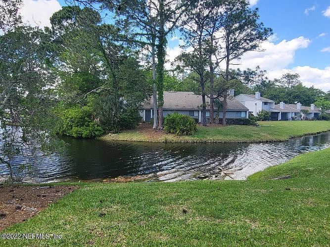 1st image of 402 Marsh Cove Ln Unit 402