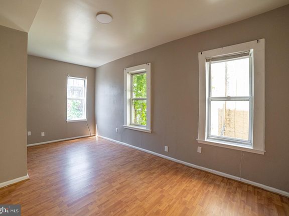 4th image of 1842 N 16th St