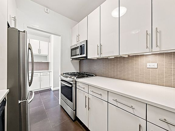 5th image of 60 E 8th St APT 32A
