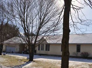 6835 E Hickory Dr, Knox, IN 46534