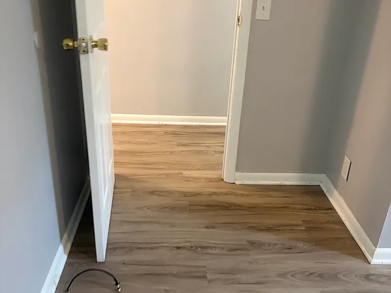 1029 Middleton St — Photo 10