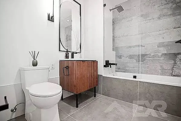 957 Atlantic Ave #110 — Photo 4