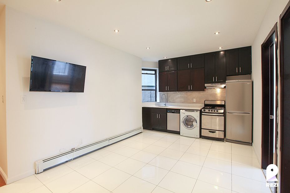 1st image of 125 W 106th St APT 3A