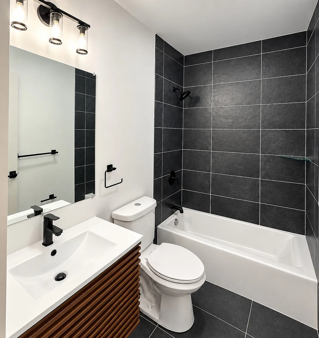 2 bed, 934 sqft, $1,850 — Photo 3
