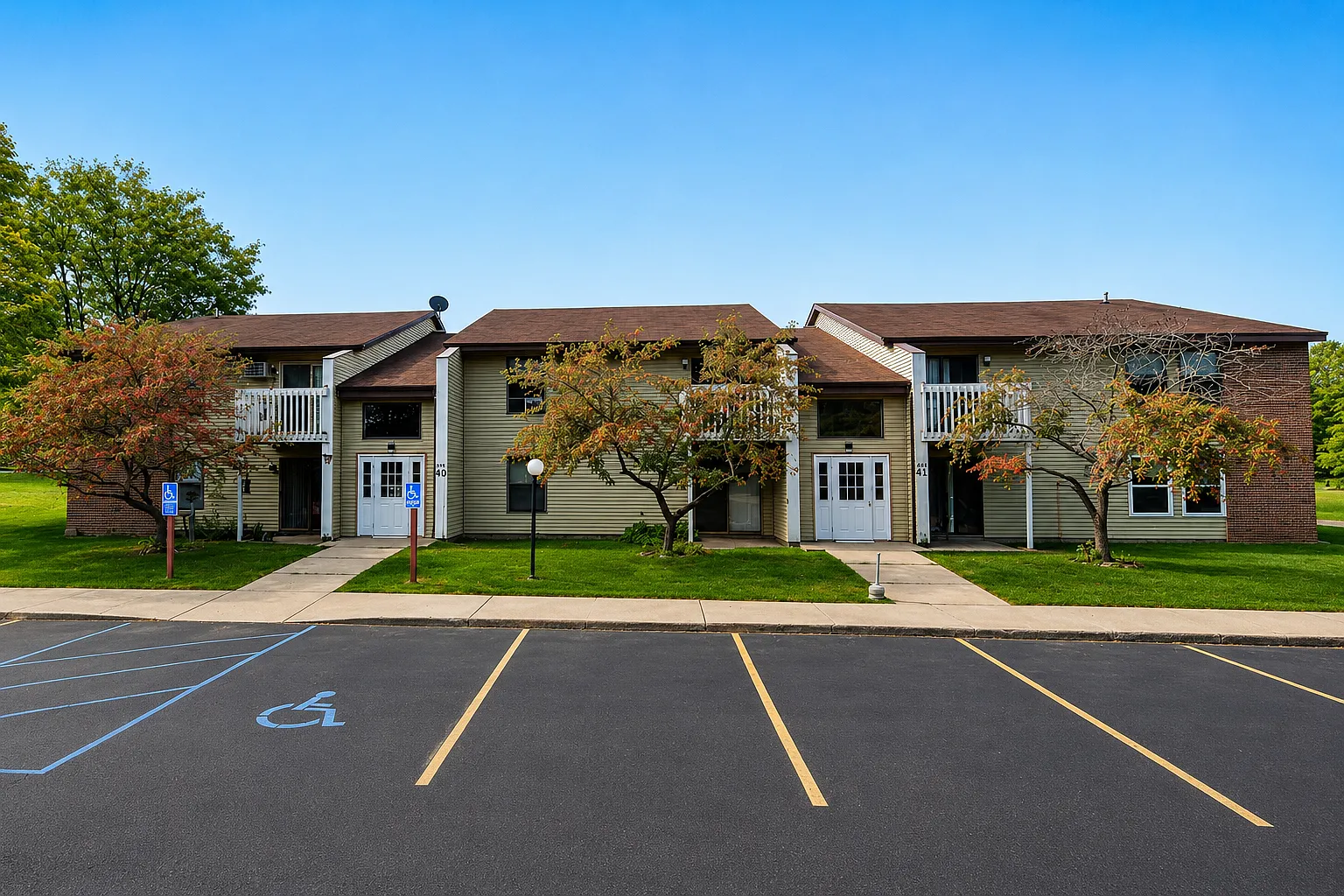 1 bed, $816 — Photo 1