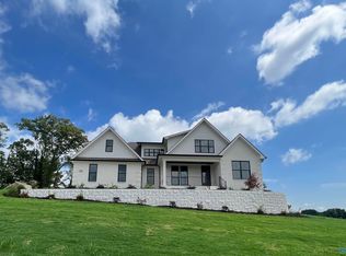 70 Natures Way, Guntersville, AL 35976