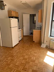 Rented by M.Grossman R.E. Management