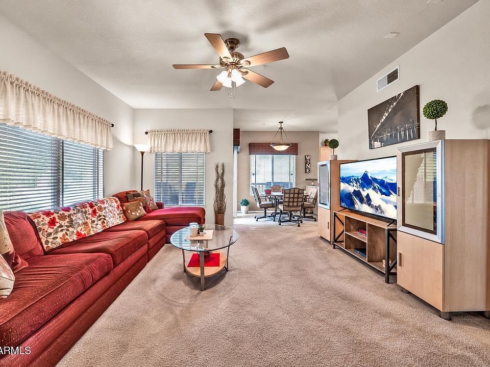 7401 W ARROWHEAD CLUBHOUSE Drive #2067, Glendale, AZ 85308 | MLS