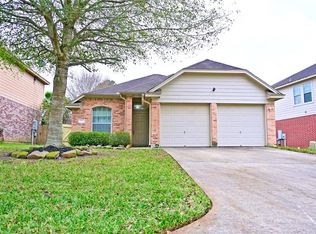 977 Oak Terrace Dr, Willis, TX 77378
