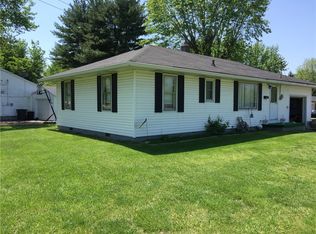 249 W County Line Rd, Greenwood, IN 46142