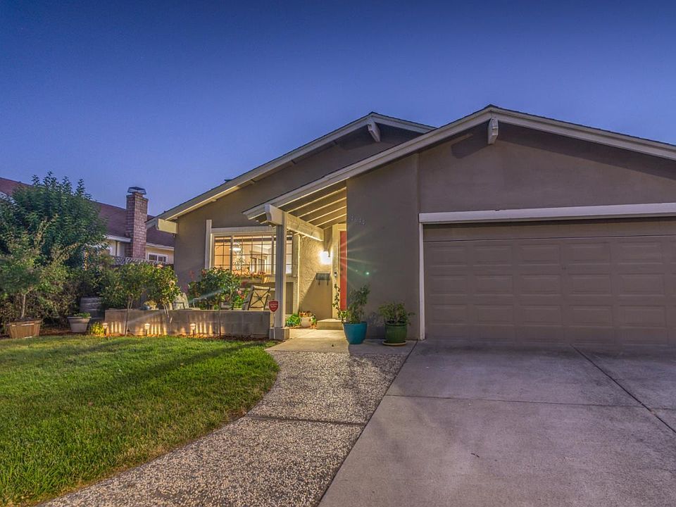 1st image of 4644 Holycon Cir