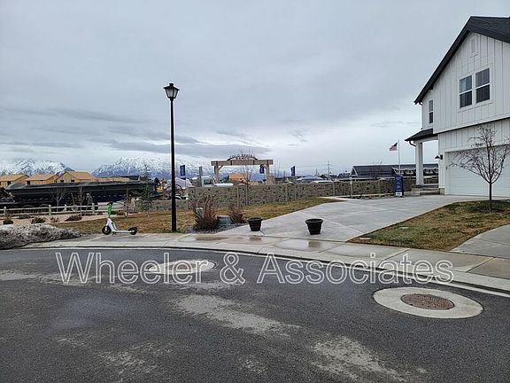 2nd image of 3713 W Cold Pond Ave