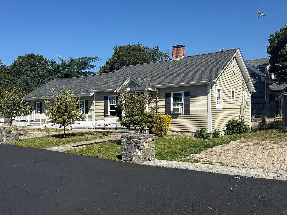 2nd image of 10 Stuart Street