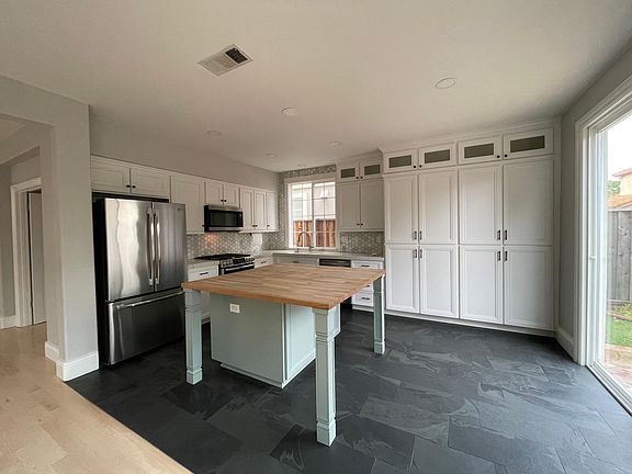 3rd image of 717 Saint Timothy Pl