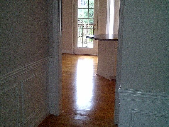 5th image of 2172 Savannah Ln