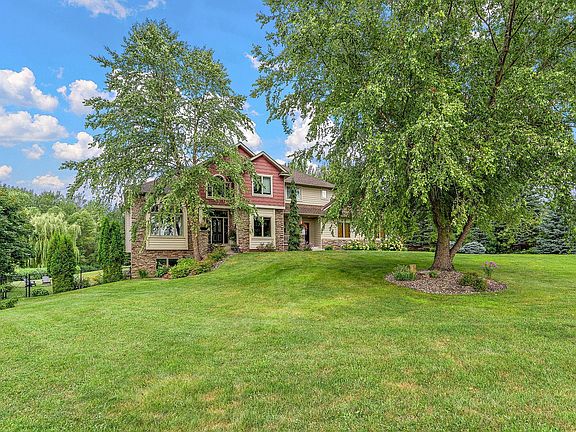 5th image of 23140 Grandview Way