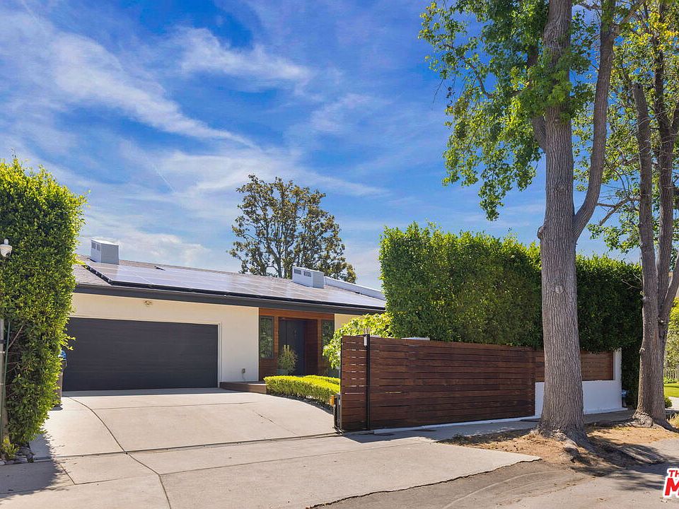 1st image of 4426 Irvine Ave