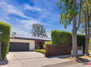4426 Irvine Ave, North Hollywood, CA 91602