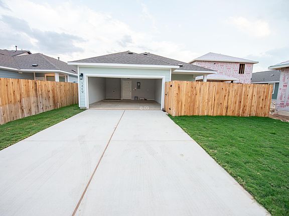 2nd image of 1849 Harvest Knoll Ln