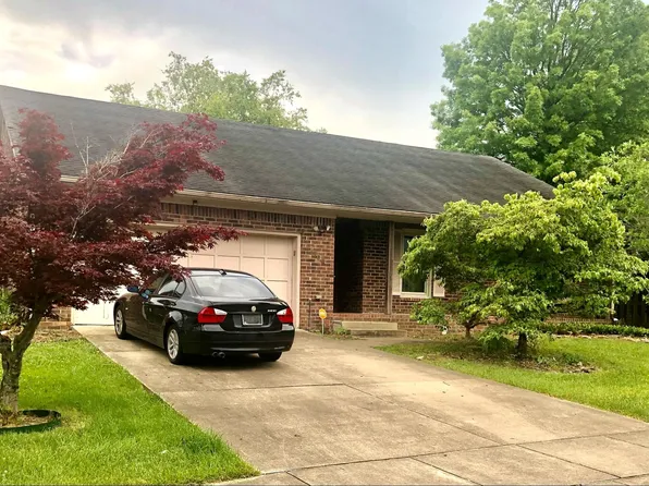 1704 Hunters Rest Ct, Lexington, KY 40515