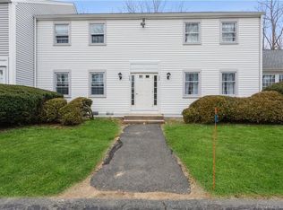 433 Dowd Ave #433, Canton, CT 06019