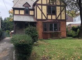 8535 Edgerton Blvd, Jamaica, NY 11432
