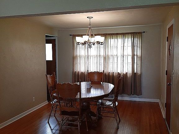 4th image of 2625 W Richwoods Blvd