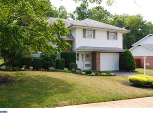 321 Holland St, Shillington, PA 19607