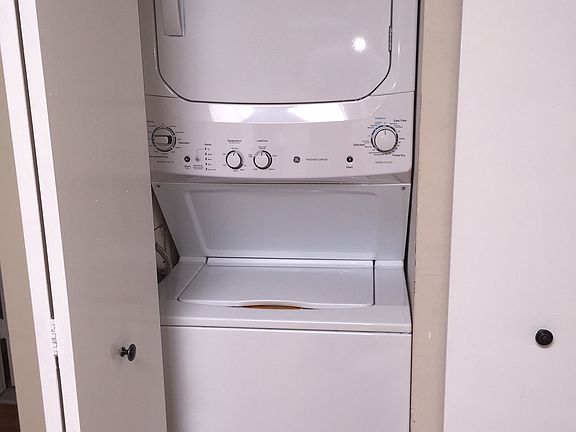 Full Size Washer Dryer