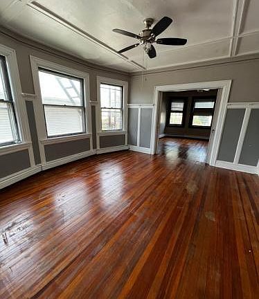 4th image of 58 Douglas Ave