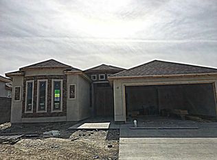 111 Calma Dr, Laredo, TX 78045