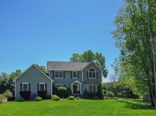 32 Baron Dr, Hopewell Junction, NY 12533
