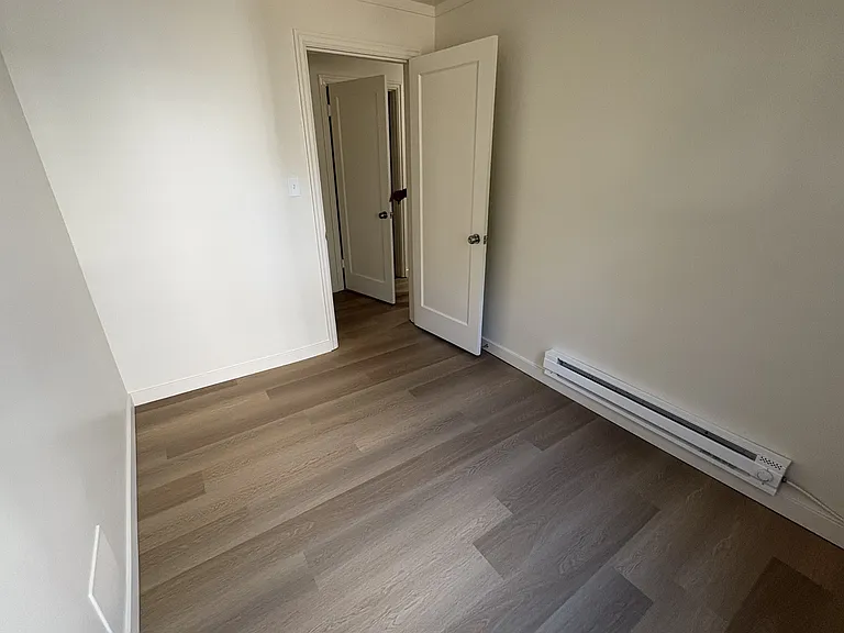 3411 33rd Ave W #1 — Photo 4