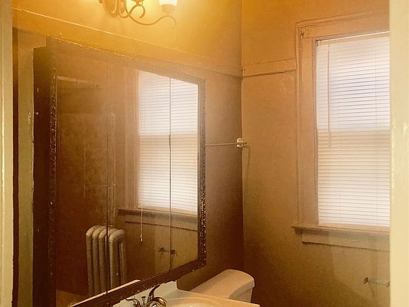 79B3B920-10AA-45B8-93D1-3588845D3C4E