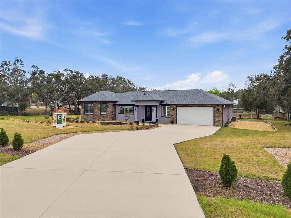 1st image of 16090 Fringe Tree Dr