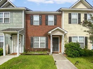 208 Springwood Dr #208, Jacksonville, NC 28546