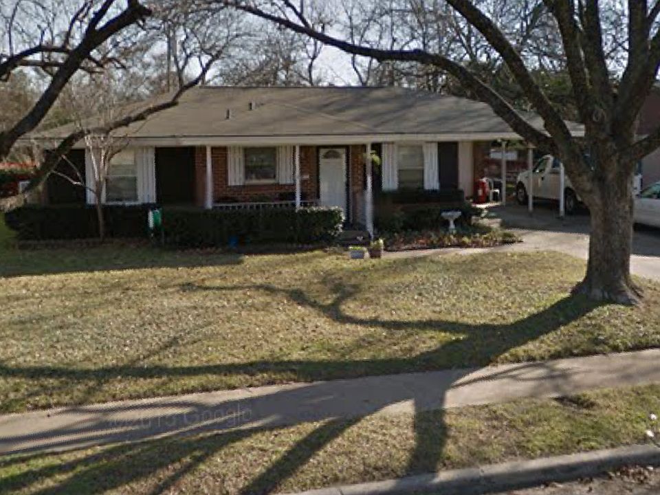 1st image of 2214 Revere Dr