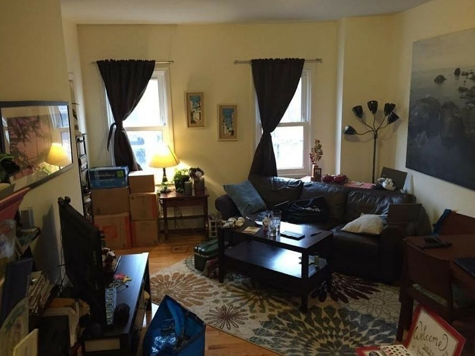 1st image of 21-82 Steinway St #2