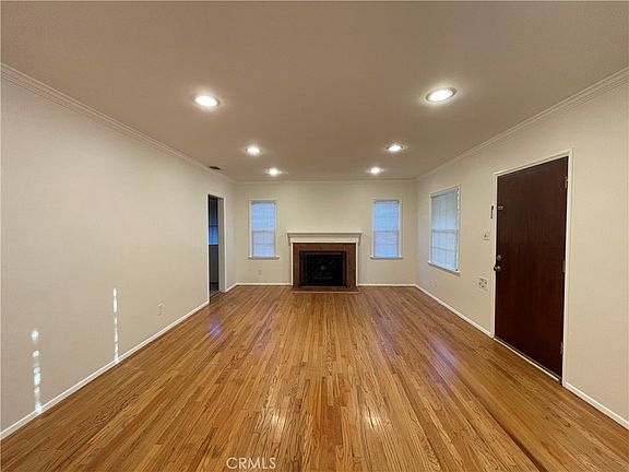 4th image of 140 N Berkeley Ave