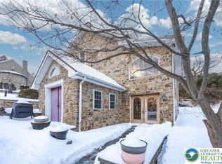 2568 Pike Ave, Coopersburg, PA 18036