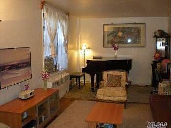 5th image of 3815 149th St APT 2C