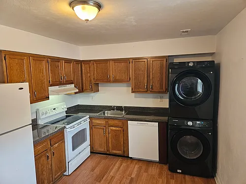 1615 Kingston Ave #C Photo 1